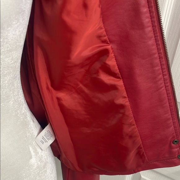 Women's Brick Red Faux Leather Jacket Fitted Pockets Front Zipper Size S - Picture 11 of 16